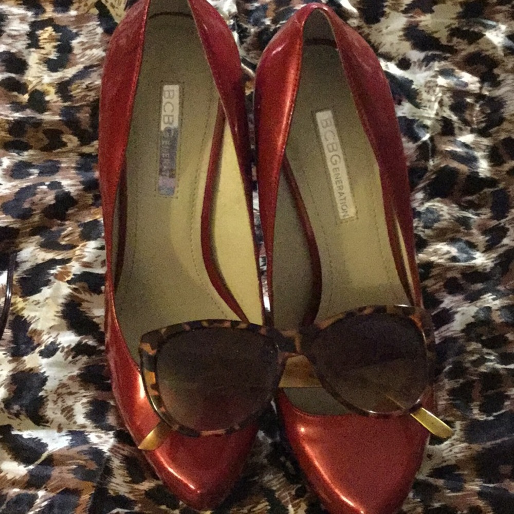 Shoes - Picture 5 of 5